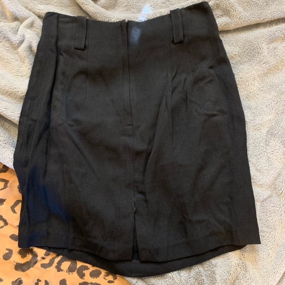 Vintage Express high waisted black skirt - Picture 3 of 8